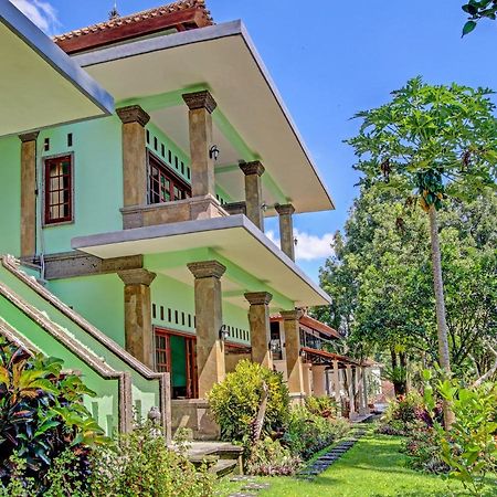 Collection O 91319 Bokashi Lodge Gobleg  エクステリア 写真